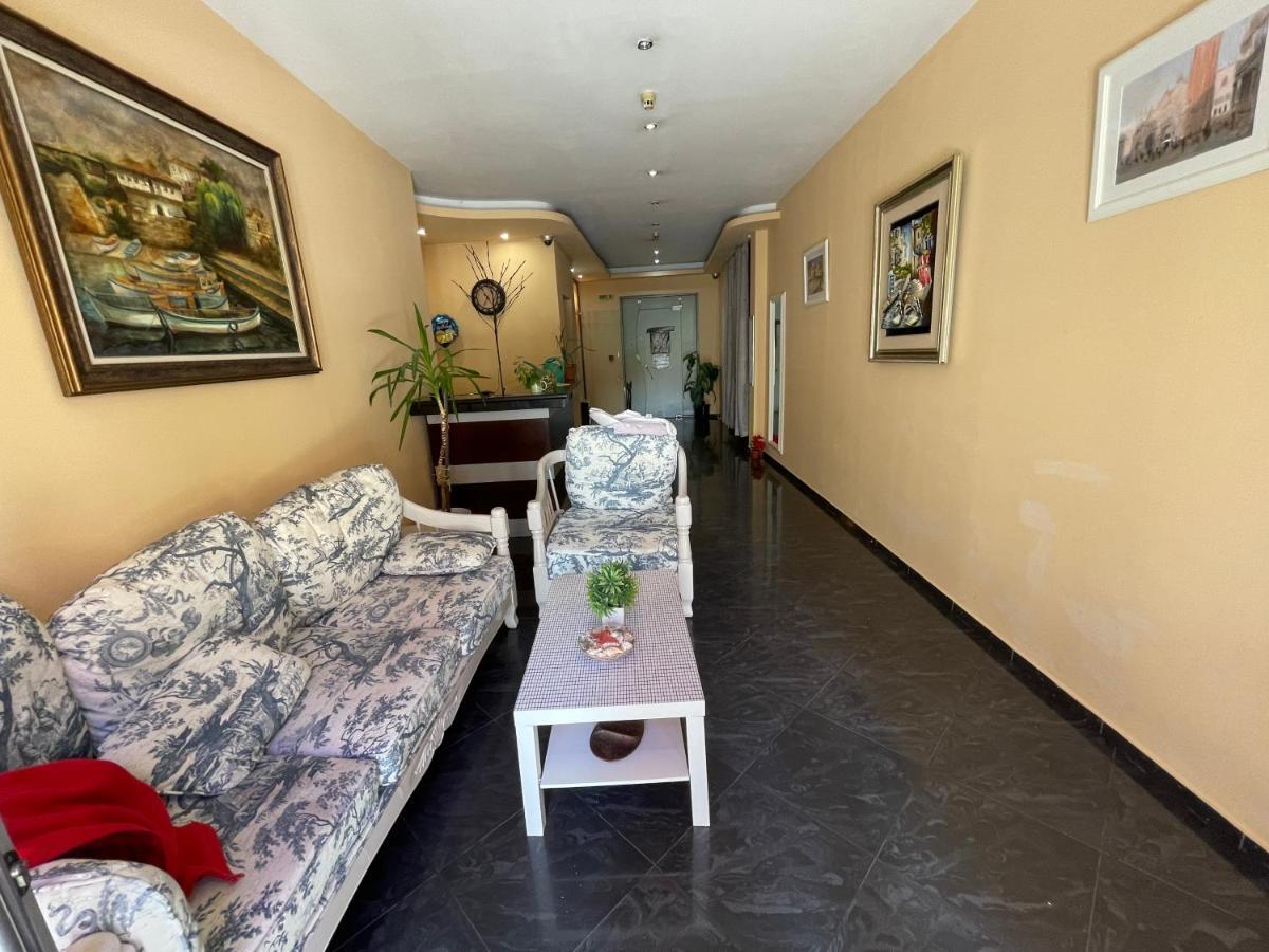 Alexandrov Plaza Studio Apartment Nesebar Ngoại thất bức ảnh
